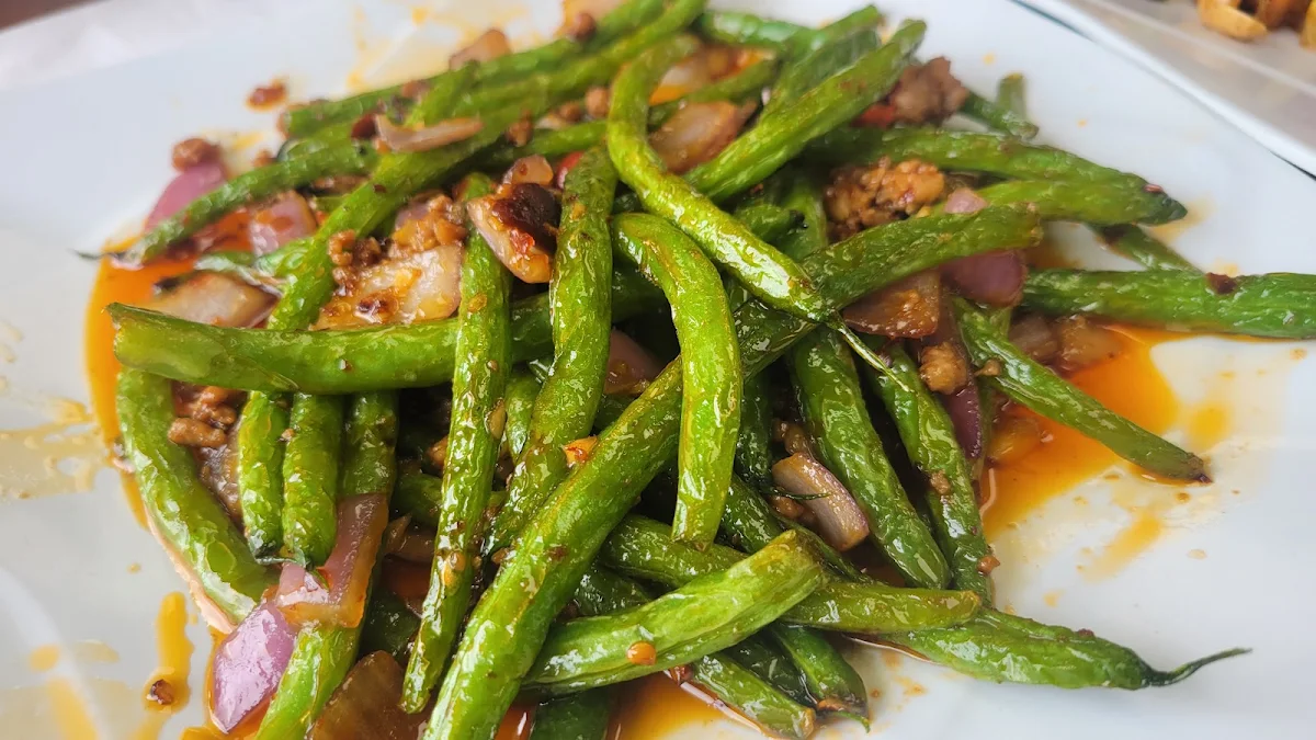 stir fried green beans 乾煸四季豆